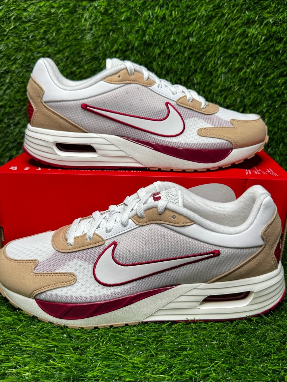 Size 10 - Mens Nike Air Max Solo White Hemp Noble Red Sneakers - DX3666-101